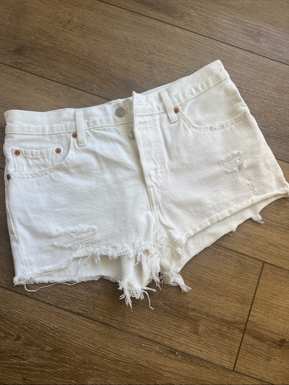 Classic Levis 501 White Distressed Denim High-Rise Women’s Shorts
